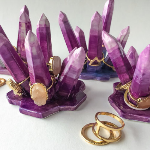 snootyfoxfashion:Handmade Crystal Ceramics by ModernMudx / x /...