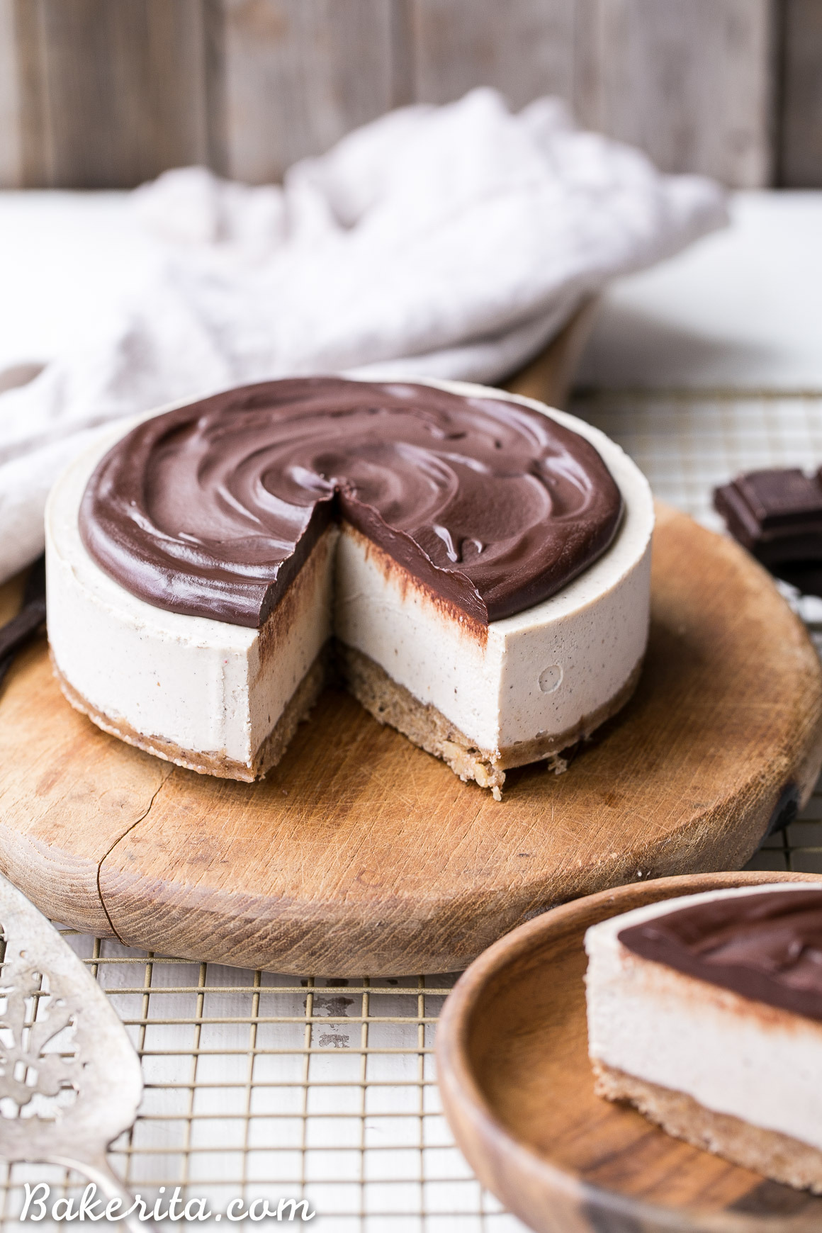 No Bake Vanilla Bean Cheesecake With Chocolate Sweet Tooth Girl