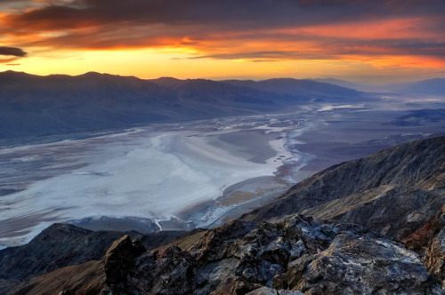 desert-stuff:Sunset over Badwater Basin from Dante’s View,...