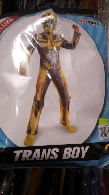 not-a-barbarian-just-a-fool:BUMBLEBEE IS A TRANS BOY