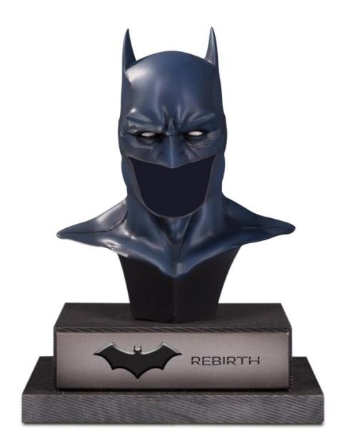 batmannotes:DC Gallery Batman Cowl (Rebirth) ½ Scale Limited...