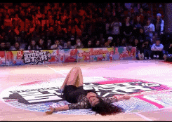 7789dc2dc4bd9be03d88db879f312366f36f6f9a.gifv