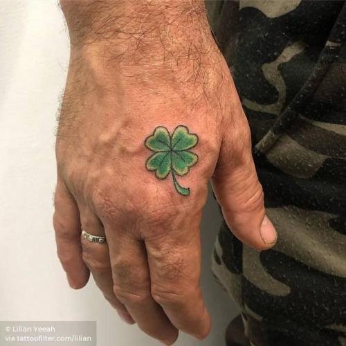 By Lilian Yeeah, done at Flamingo Tattoo Shop, Manises.... flower;lilian;small;good luck;micro;clover;ireland;tiny;st patricks day;hand poked;ifttt;little;nature;hand;other;patriotic