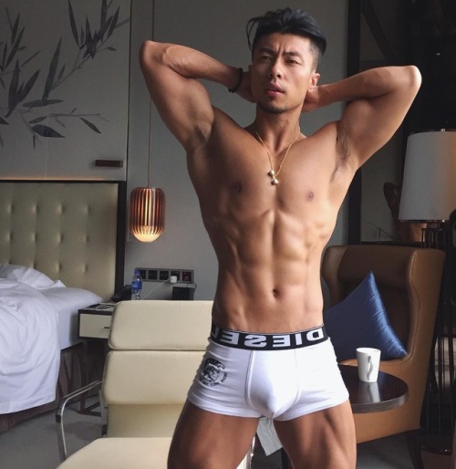 vietmalebeauty:vietboysparadise:IG: alextang888Alex Tang