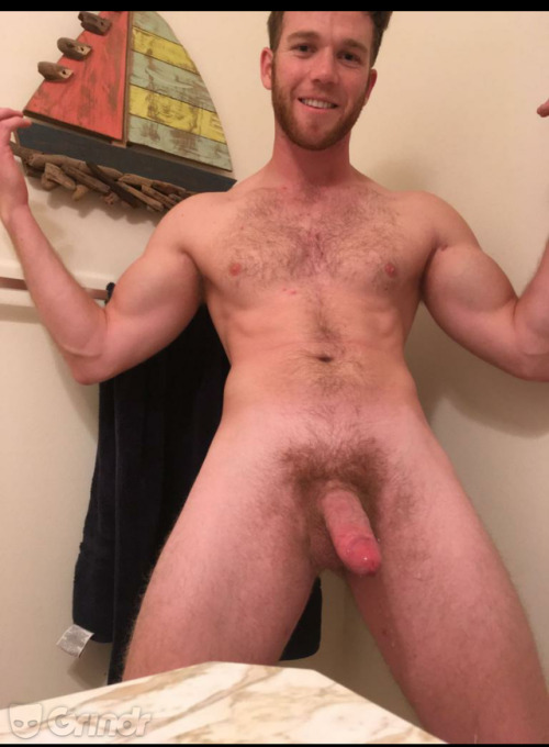 skin-hunks-holes-v4:PART 2 of the guy from grindr … from Santa...