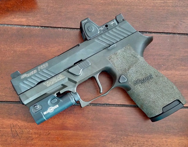 The Viking Minuteman — Sig Sauer P320 Compact With Trijicon Rmr 