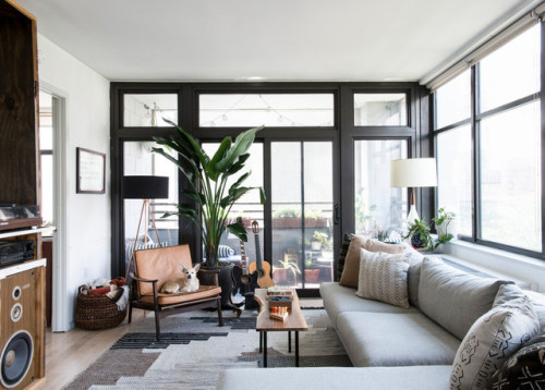 gravityhome:Brooklyn apartment | photos by Claire...