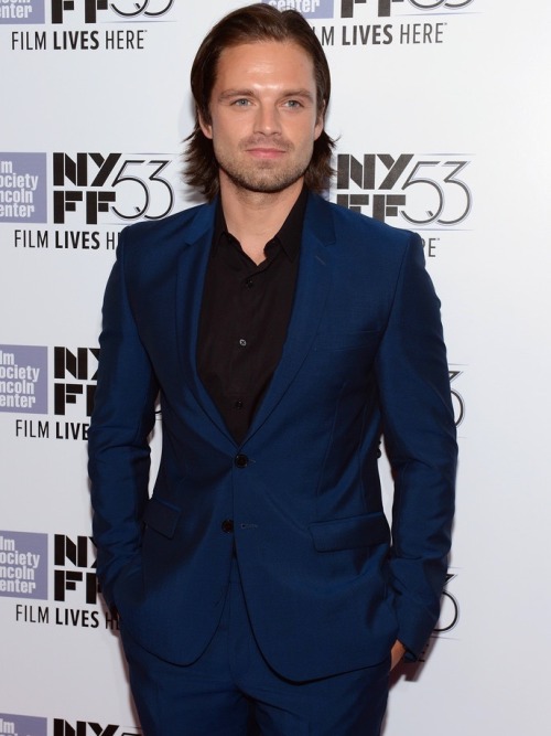 modestshmidt:sebastian stan + blue suitthe god