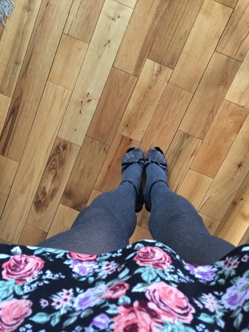 yayola50:Practicing my poses. Love my heels. I am getting more...