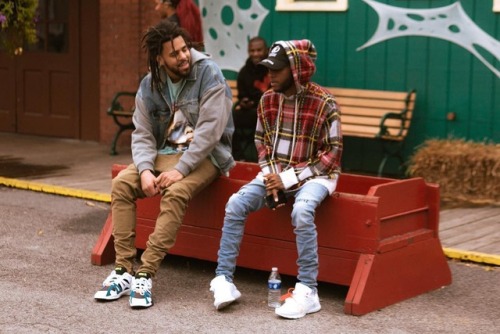 Behind The Scenes Of Pretty Little Fears By 6lack Ft J Cole Behind The Scenes Of Pretty Little Fears By 6lack Ft J Cole