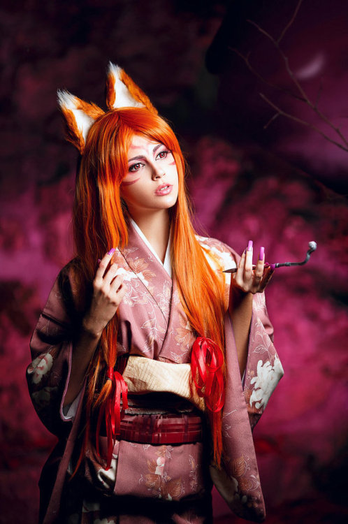 cosplaygirlz:Kitsune (Japanese Mythology) by Faid-Eyren