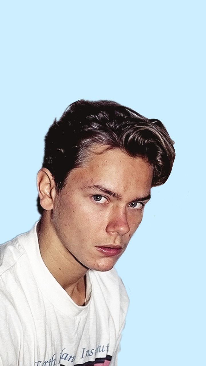 river phoenix lockscreens | Tumblr