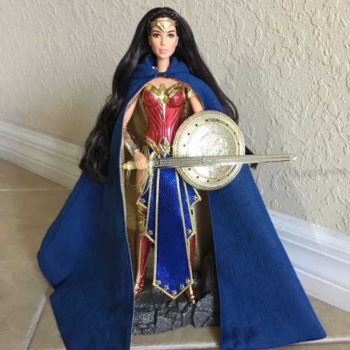 2003 wonder woman barbie value