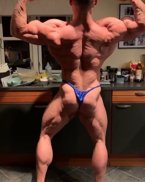 tonymuscle:  https://www.instagram.com/p/BxlLdTyCaA5/?igshid=qpyey1tck6wo       