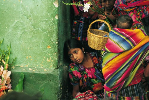 fotojournalismus:Flower market in Chichicastenango, Guatemala,...