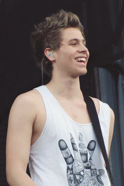 The World's Most Beautiful Boys, Luke Hemmings (Australia