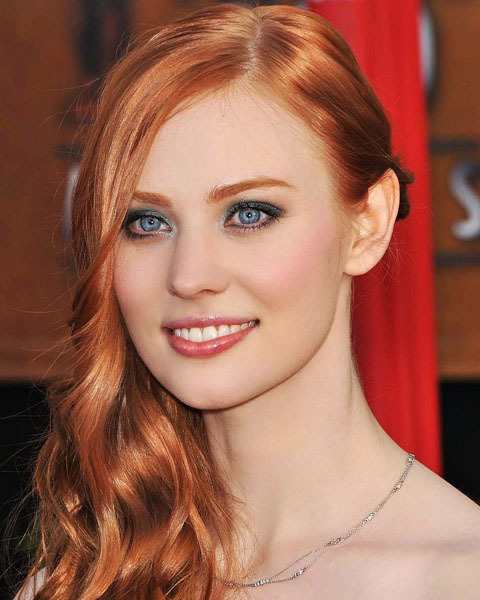 WithoutMakeup.org — Deborah Ann Woll No Makeup...