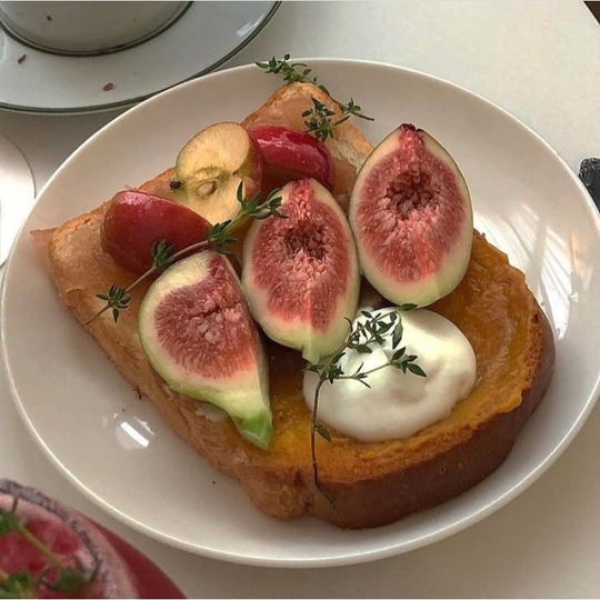 https://instagram.com/p/BbMMtFNDcPF/