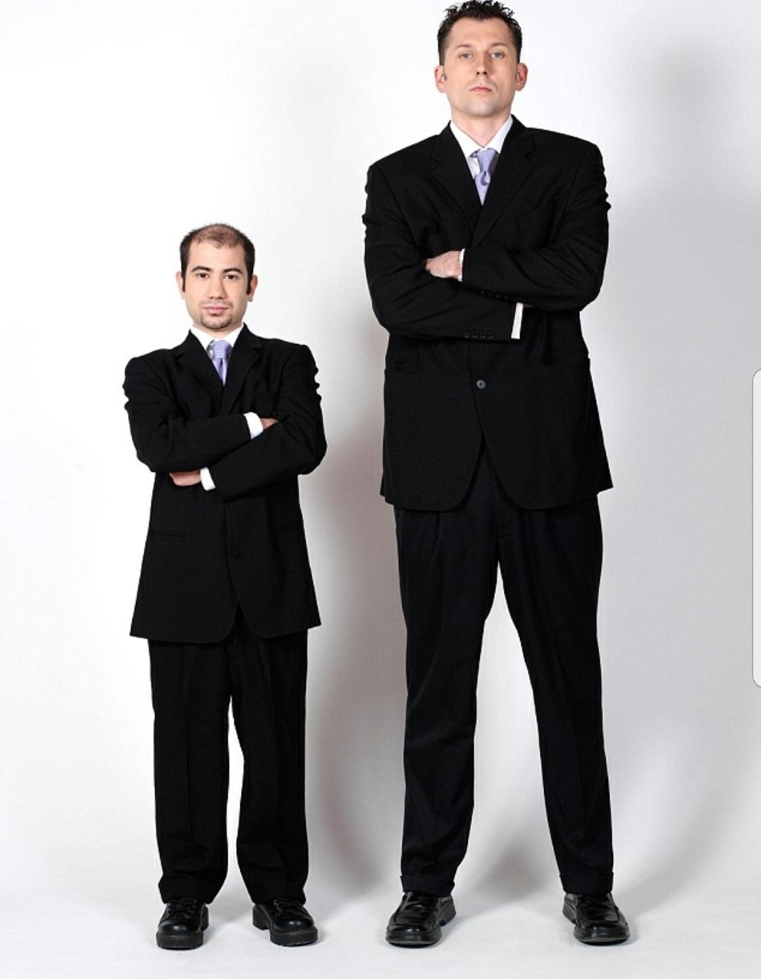 Высокий и низкий человек