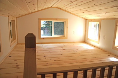 Love this Molecule Tiny Home on wheelsit has stairs!