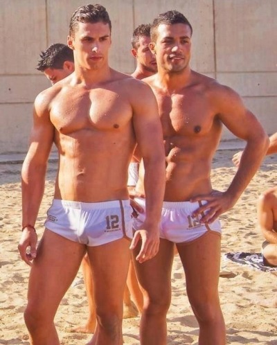 Would love to see a return to hot muscle guys in short shorts! Especially ones that are see-thru when wet :)