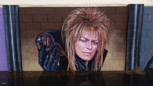 mermaidofthepsychedeliclagoon:David Bowie inspired Street Art