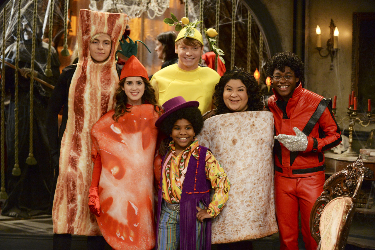 K.C. Undercover, Austin & Ally ‘Scary Spirits & Spooky Stories’