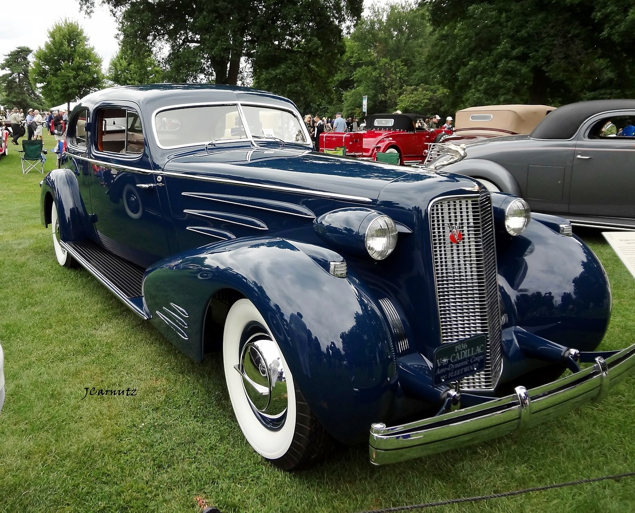 Cadillac aerodynamic coupe