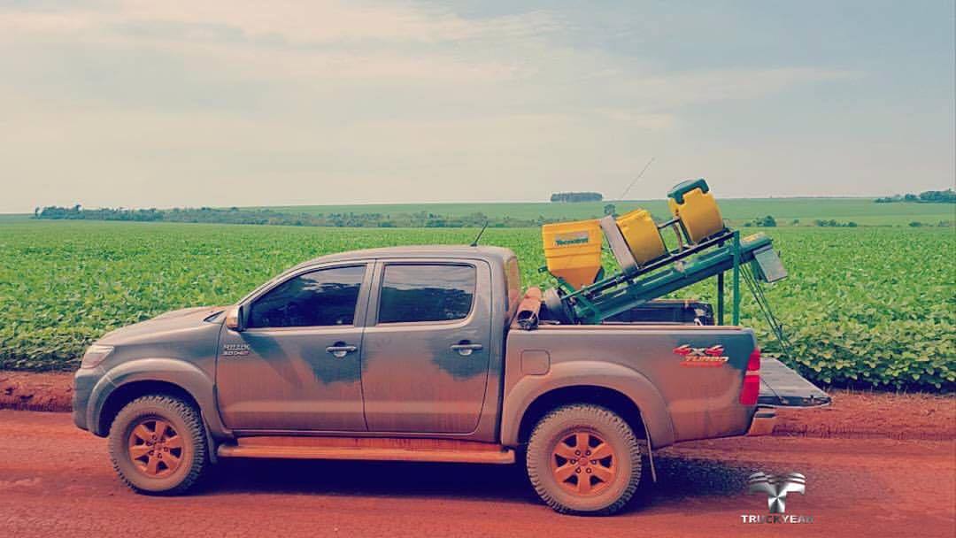 Truckyeah — 🇵🇾🇧🇷✨Toyota Hilux✨🇧🇷🇵🇾 Nosso amigo Trucker...