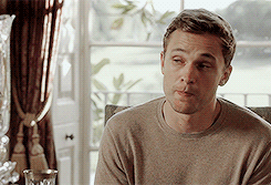 [Image: tumblr_inline_oydd8j7xxG1rifr4k_540.gif]