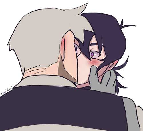 lived-evol:Sheith+new uniforms= Handsomest couple 