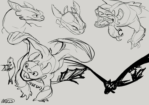 charlieslowartsies:toothy sketches