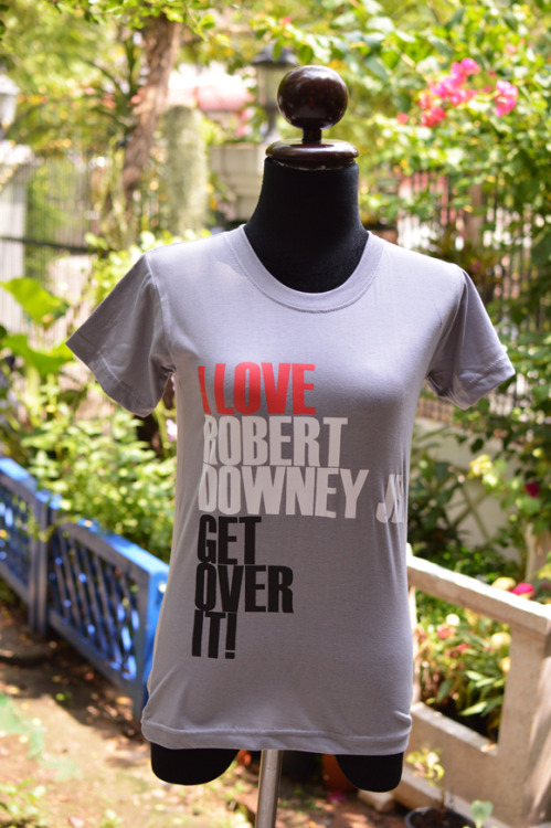 rdj t shirt