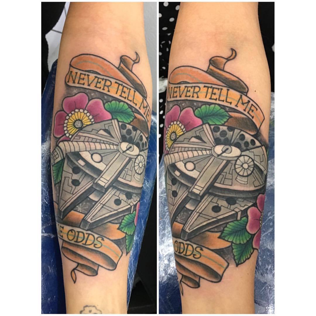 Vikdonvik Alconmilenario Tatuaje Flores Color Starwars