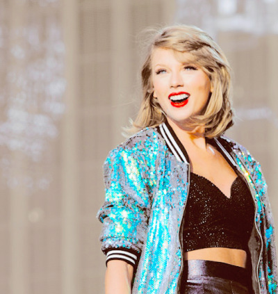 “You’ve got a smile that could light up this whole town.”