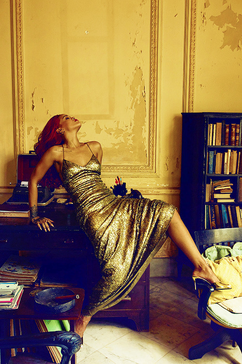 parisjustparis:Rihanna for Vanity Fair Magazine.