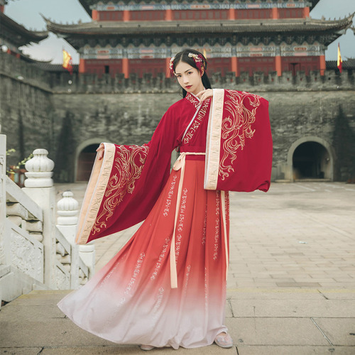 hanfugallery:Chinese hanfu by 汉尚华莲