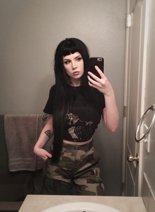 black metal girl on Tumblr