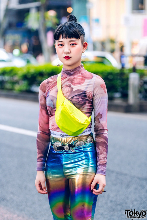 tokyo-fashion:17-year-old Japanese student Runa on the street...