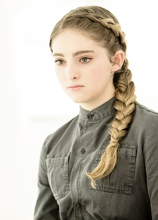 Teenage Anarchist Still Of Willow Shields As Primrose Everdeen In