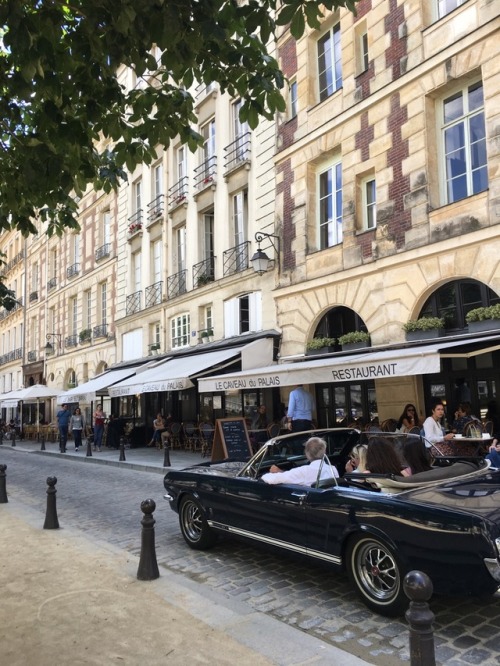 danishdisco:Place Dauphine 