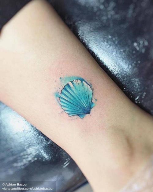 By Adrian Bascur, done at NVMEN, Viña del Mar.... small;shell;watercolor;ankle;adrianbascur;facebook;nature;twitter;ocean