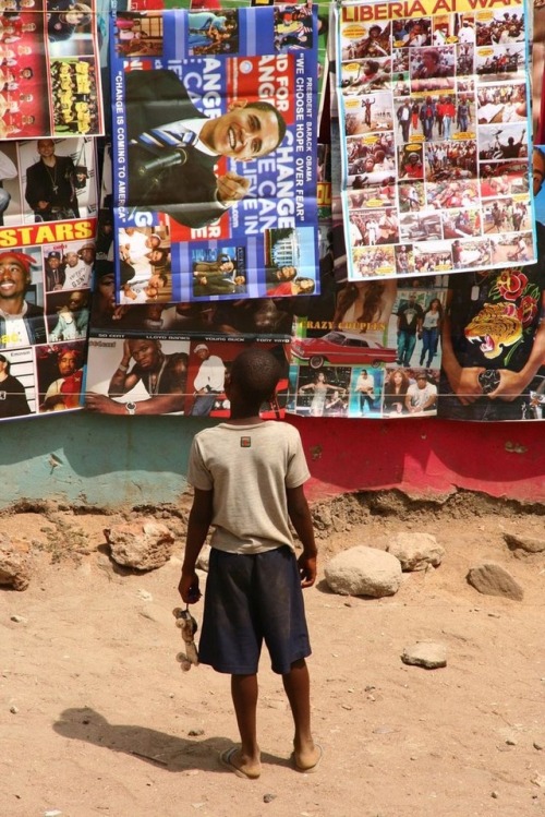 seethroughhue:SIERRA LEONE. Freetown.