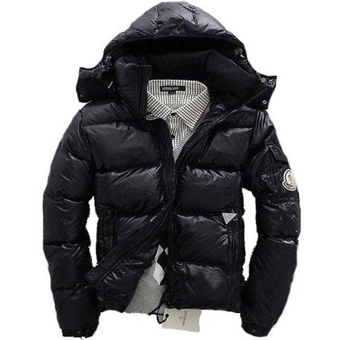 Moncler  up to 80% Off