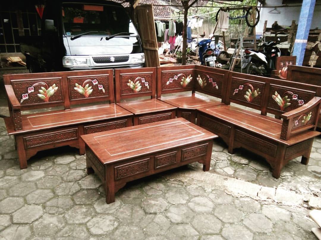 Furniture Indah Jepara  kursitamuminimalis KURSI  CANTIK 