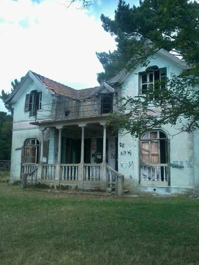 Haunted House in Chaves, Portugal Source rebur