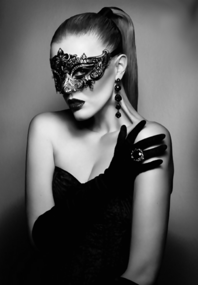 Mask dress. Стиль маскарад. Девушка в Вечернем платье и маске. Черное платье маска. Девушка в платье и маскк.