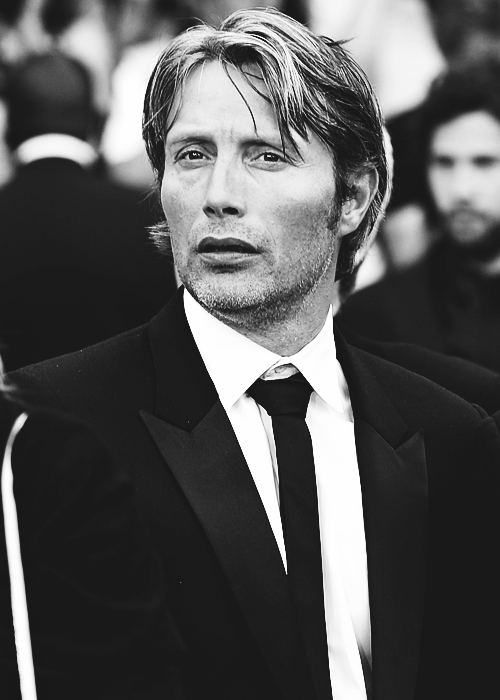 The Official Mads Mikkelsen Tumblr — ironmaidensgonnagetyou: Mads in ...