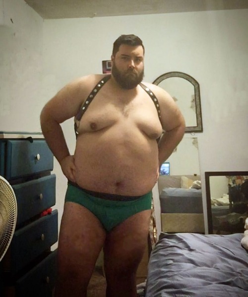 gr8bods:Super handsome bear continuing to build his impressive...