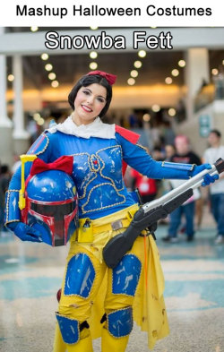 Cuando estás entre dos cosplays y no sabes cual elegir